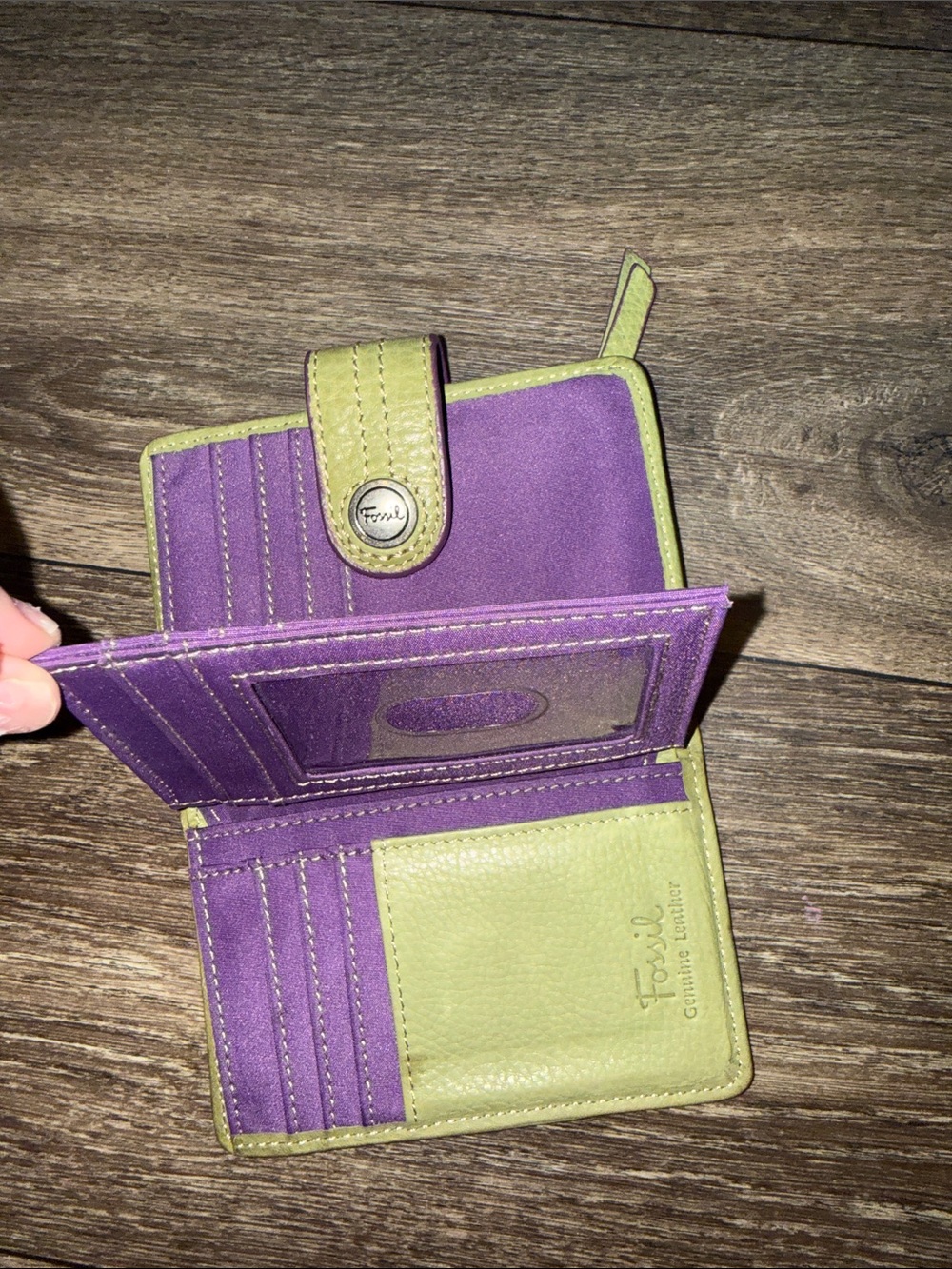 Fossil Multicolor Striped Leather Wallet with Light Green Trim - Picture 9 of 14